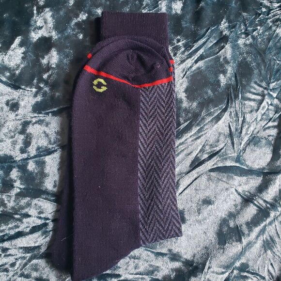 NWT Jos. A. Bank Lot of 3 Pairs of Mid-Calf Socks Sz. 8-12 Polka Dots/Moon/Wolf - Picture 4 of 4